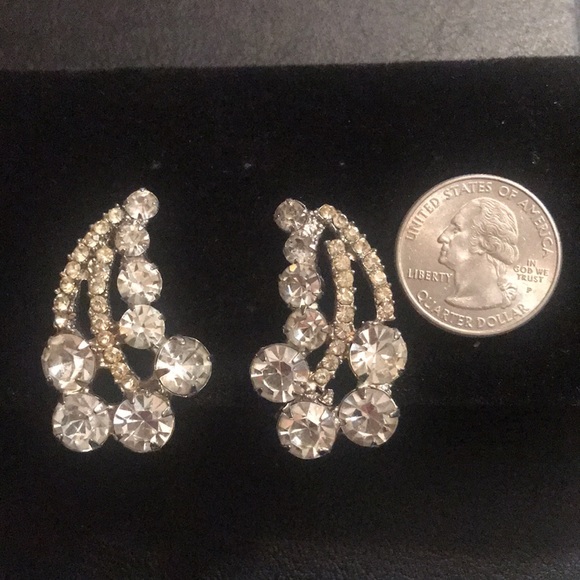 Vintage Clear Ice rhinestone earrings ELEGANCE!!!! 1940-1950’s - Picture 3 of 3
